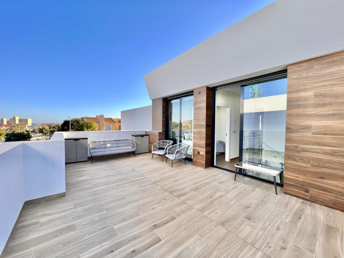 La Masion De Tout Seasonal Rental Ел-Кампельйо Екстер'єр фото